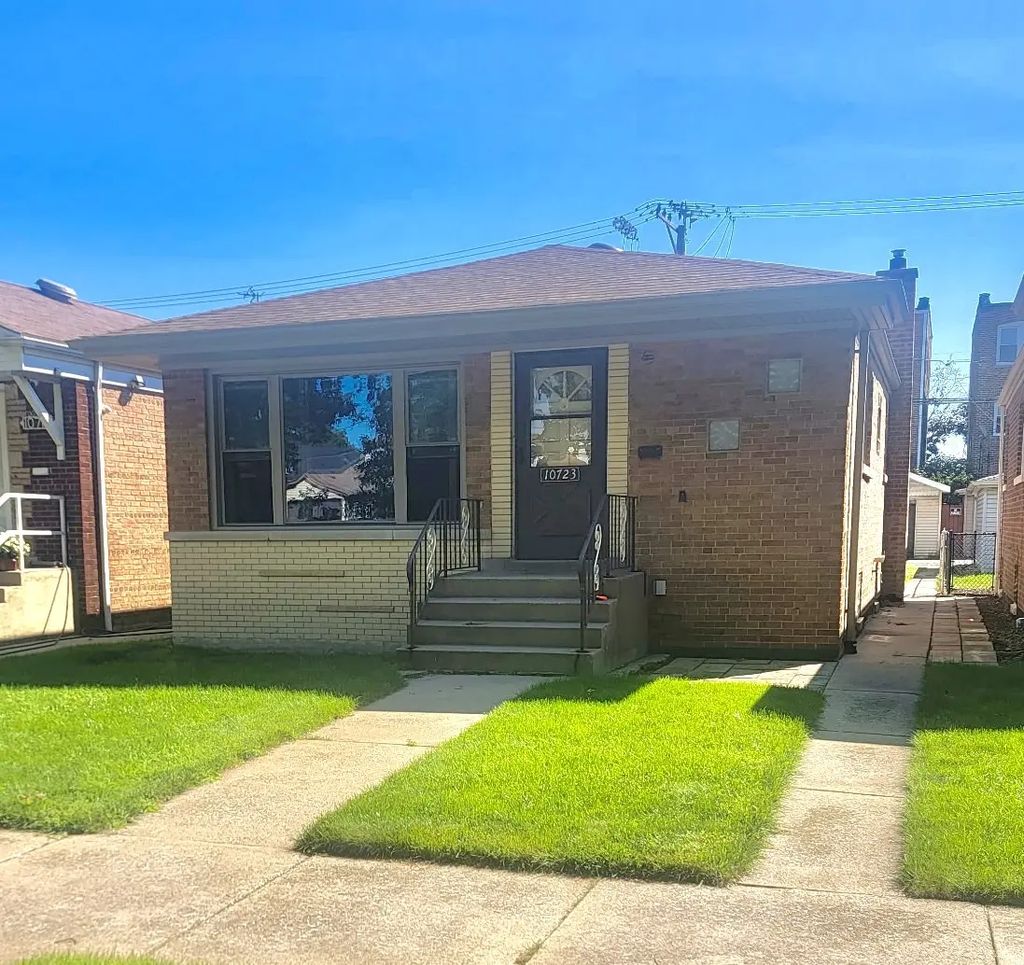 10723 S Avenue D, Chicago, 60617