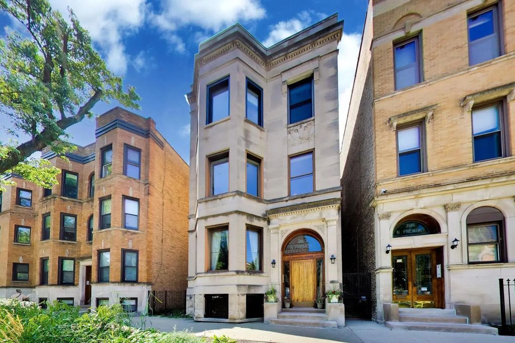 3810 N Fremont Street 2b, Chicago, 60613