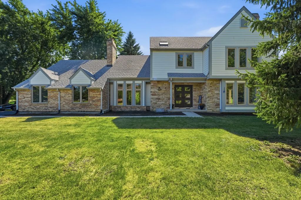 7711 Dairy Lane, Lakewood