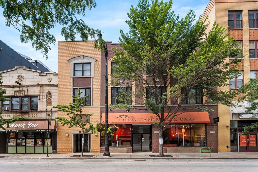 3250 N Lincoln Avenue C, Chicago, 60657