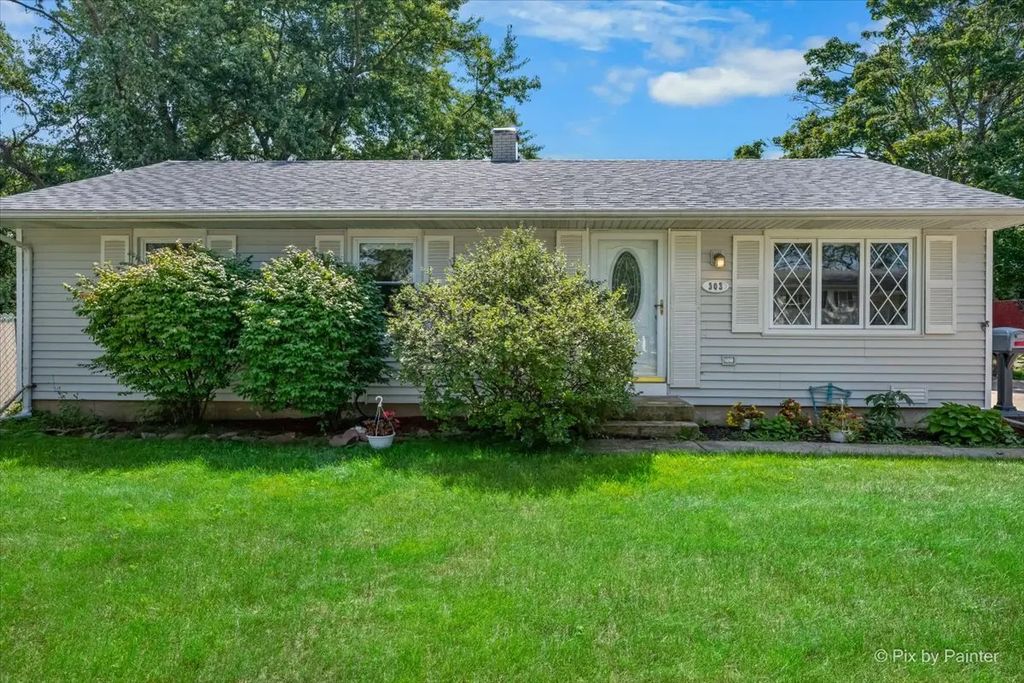 303 Mark Avenue, Glendale Heights