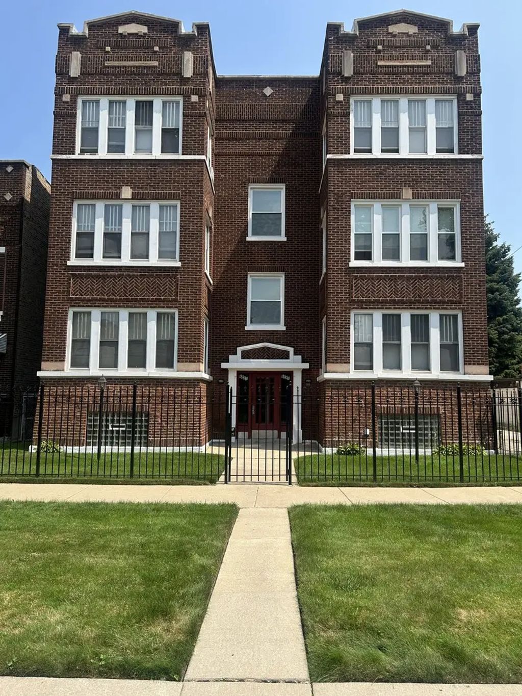 6841 S Dante Avenue, Chicago, 60637