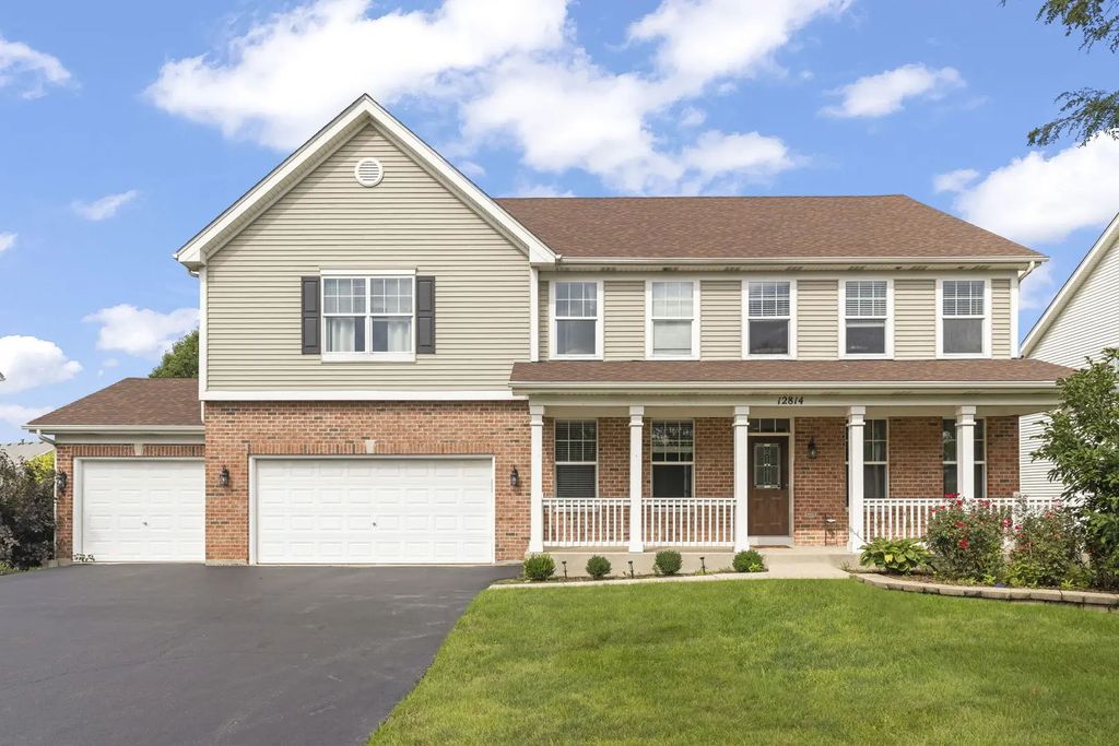 12814 Grande Poplar Circle, Plainfield