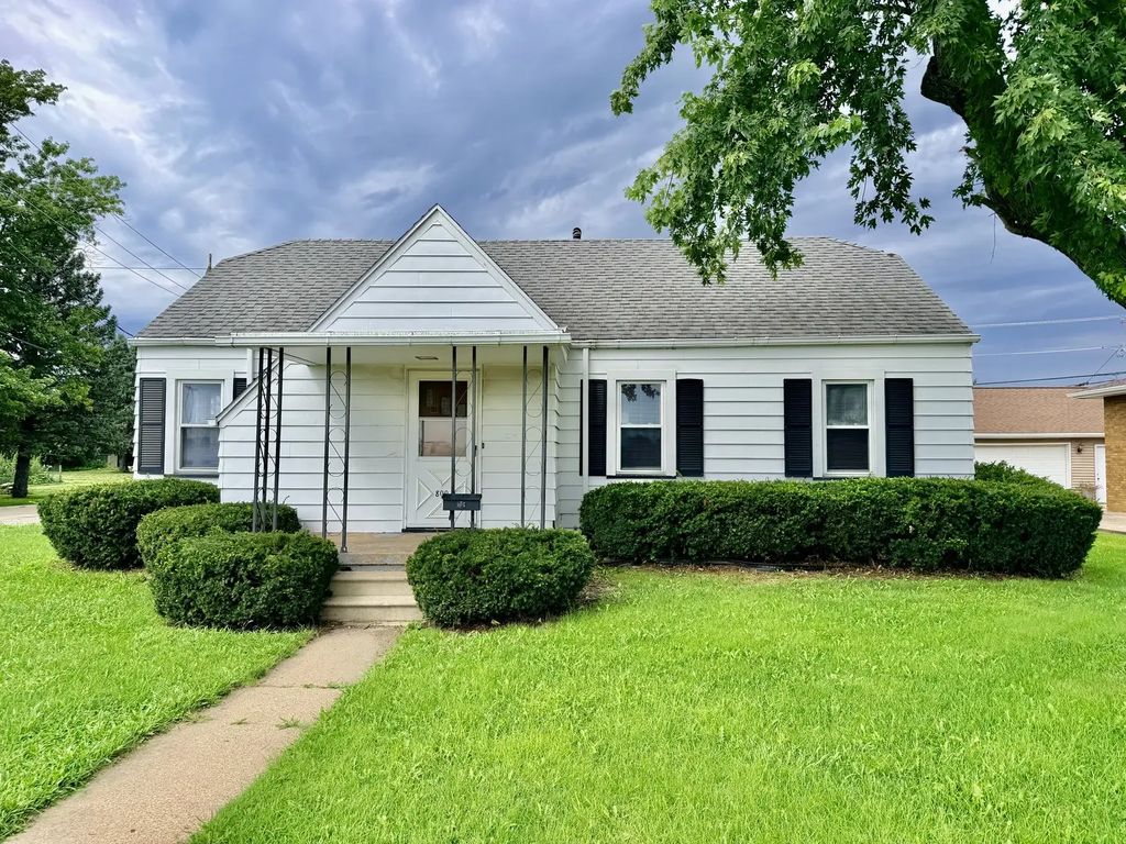 800 E 12th Street, Streator
