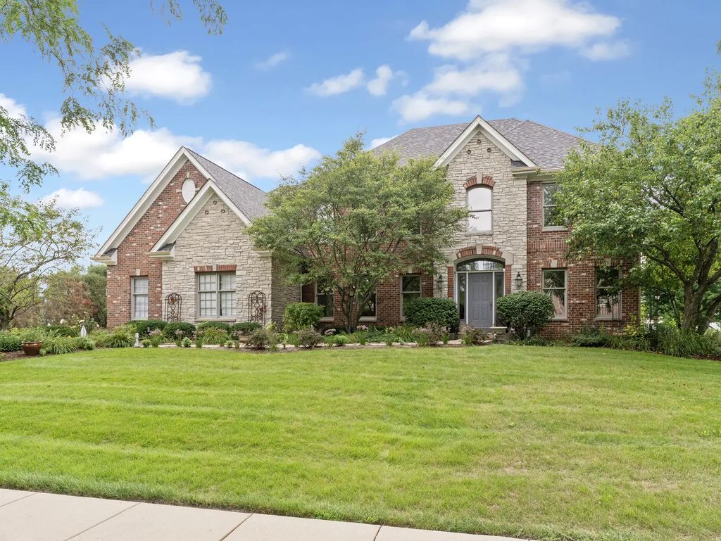 4135 River Ridge Drive, St. Charles