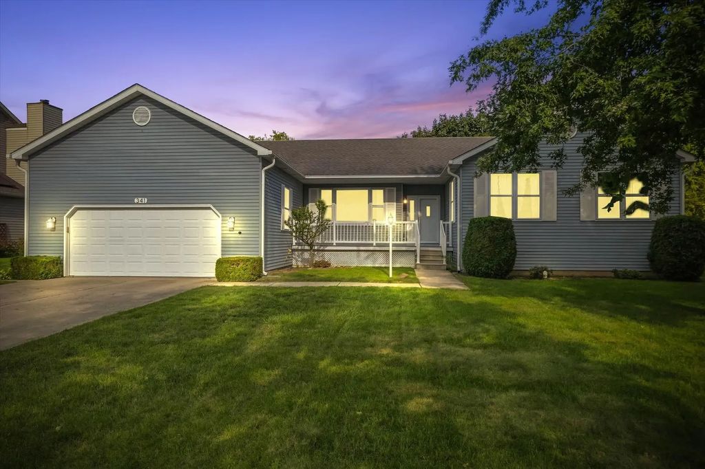 341 Old Darby Lane, Winthrop Harbor