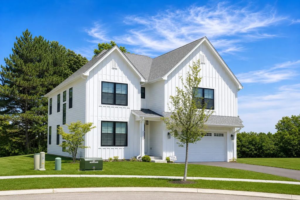 22075 W Casa Bella View, Kildeer