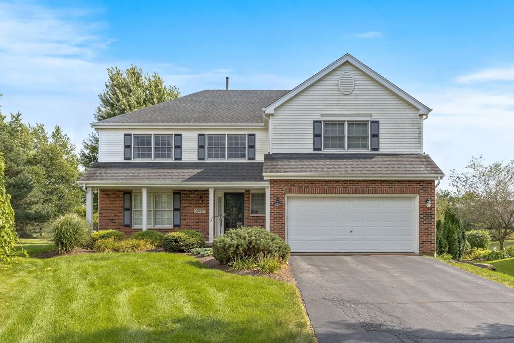 39w197 Acres Place, Geneva