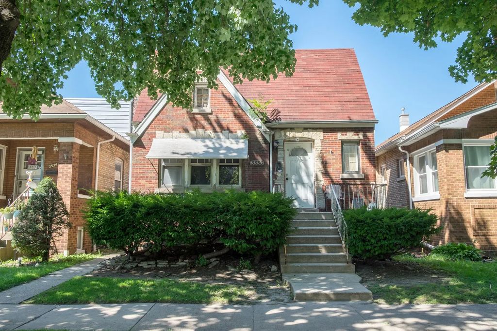 3530 Elmwood Avenue S, Berwyn