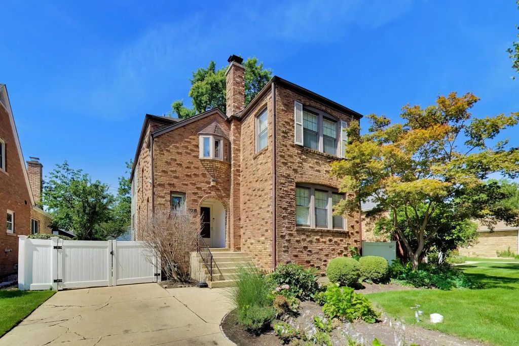 1820 S Ashland Avenue, Park Ridge