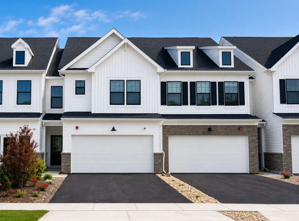 2040 Palmer Court 6003, Hoffman Estates