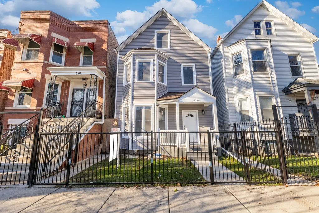 5746 S Paulina Street, Chicago, 60636