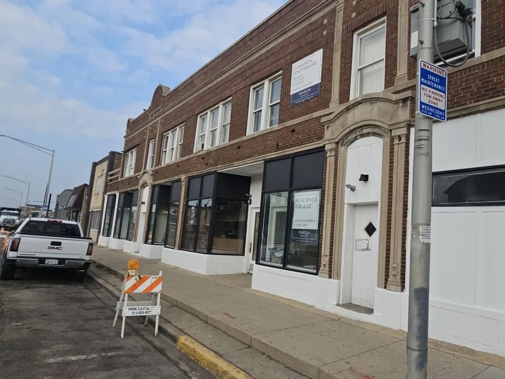 5006 W 16th Street 2n, Cicero