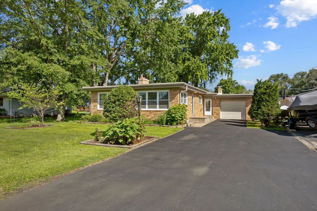 510 E Spring Avenue, South Elgin