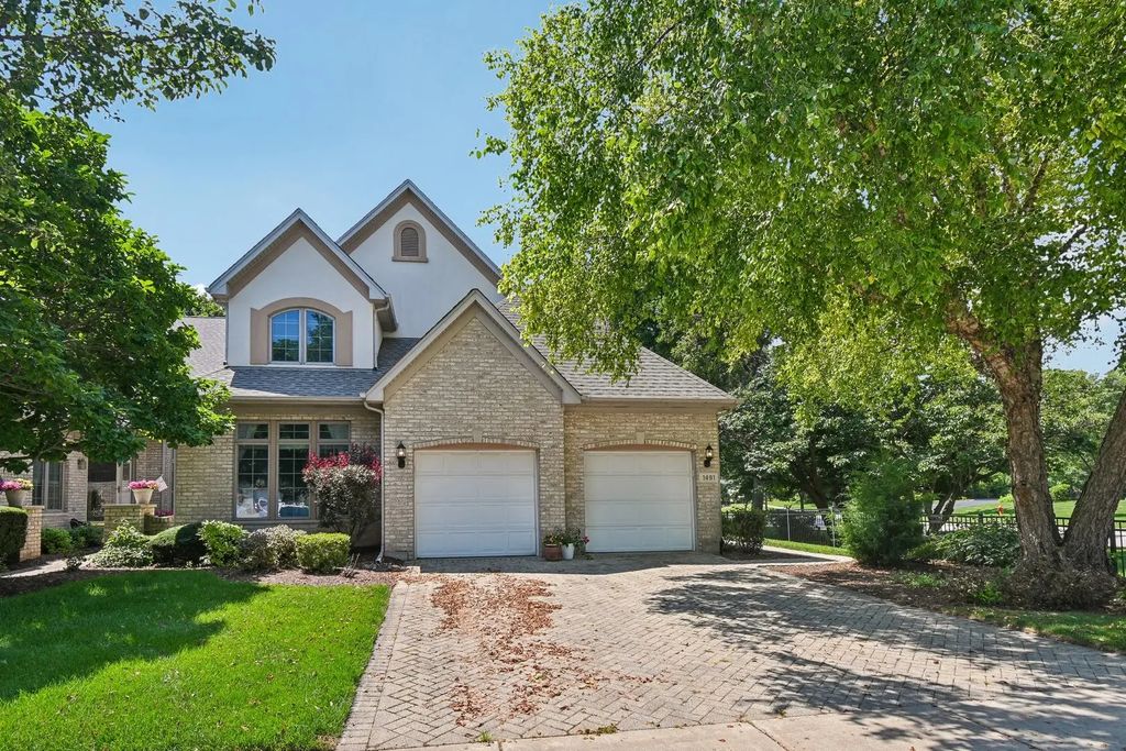 1491 Cress Creek Court, Naperville