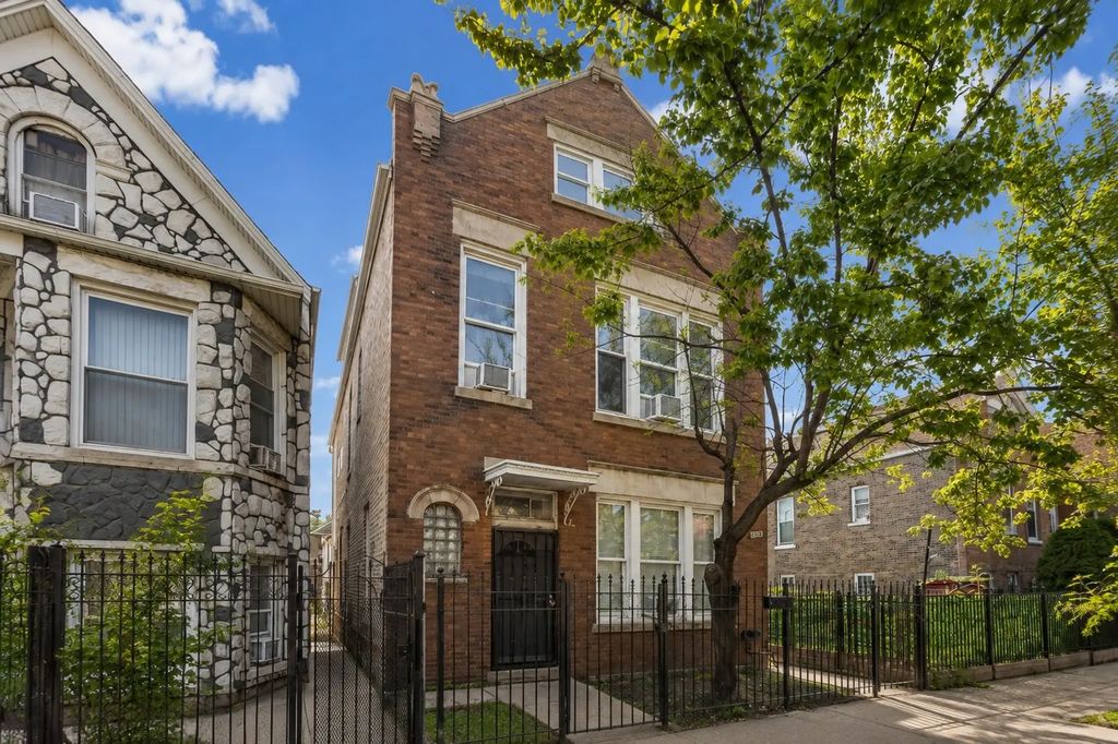 2639 S Trumbull Avenue, Chicago, 60623