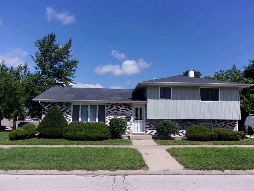 14249 Evans Avenue, Dolton