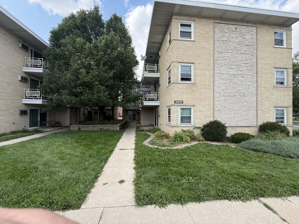 4400 W 55th Street 5, Chicago, 60632