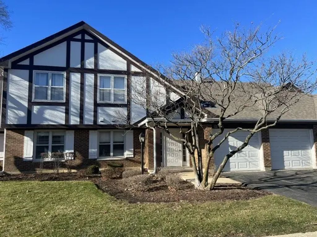 1336 Cromwell Court 1336, Vernon Hills