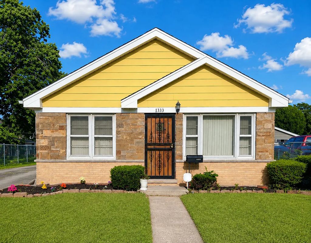 1333 Burnham Avenue, Calumet City