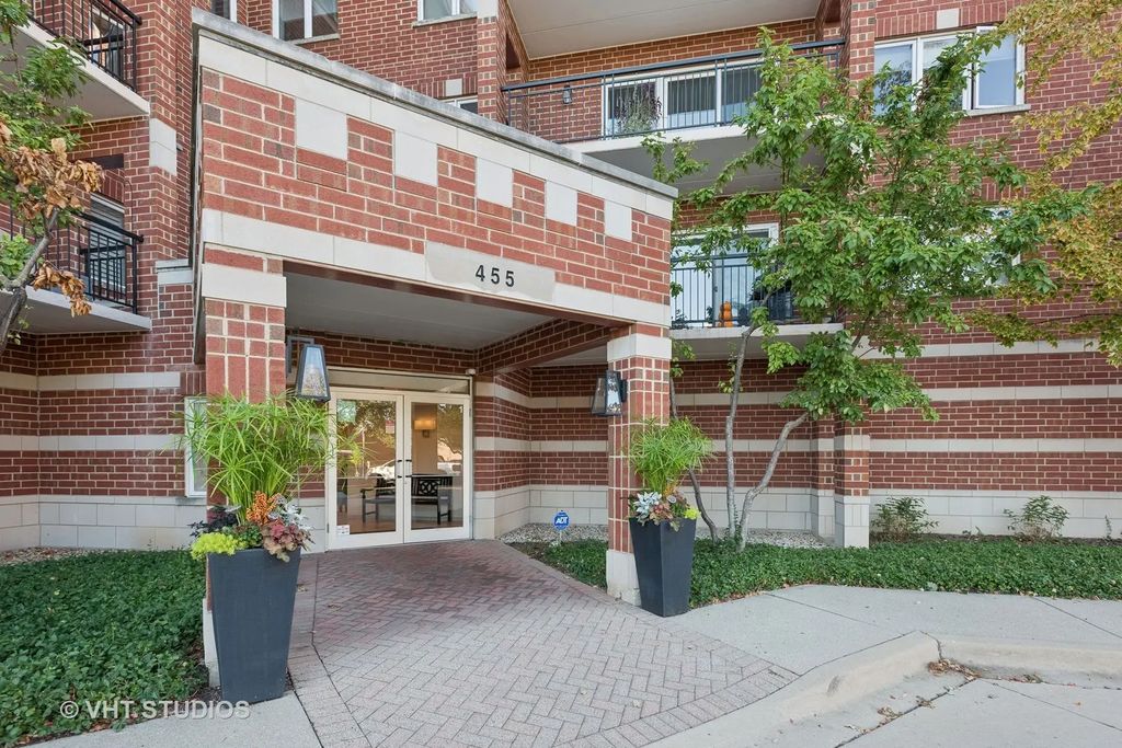 455 W Front Street 501, Wheaton