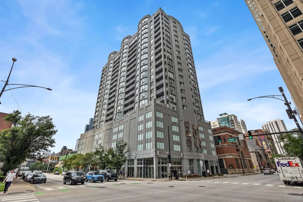 600 N Dearborn Street 1805, Chicago, 60654