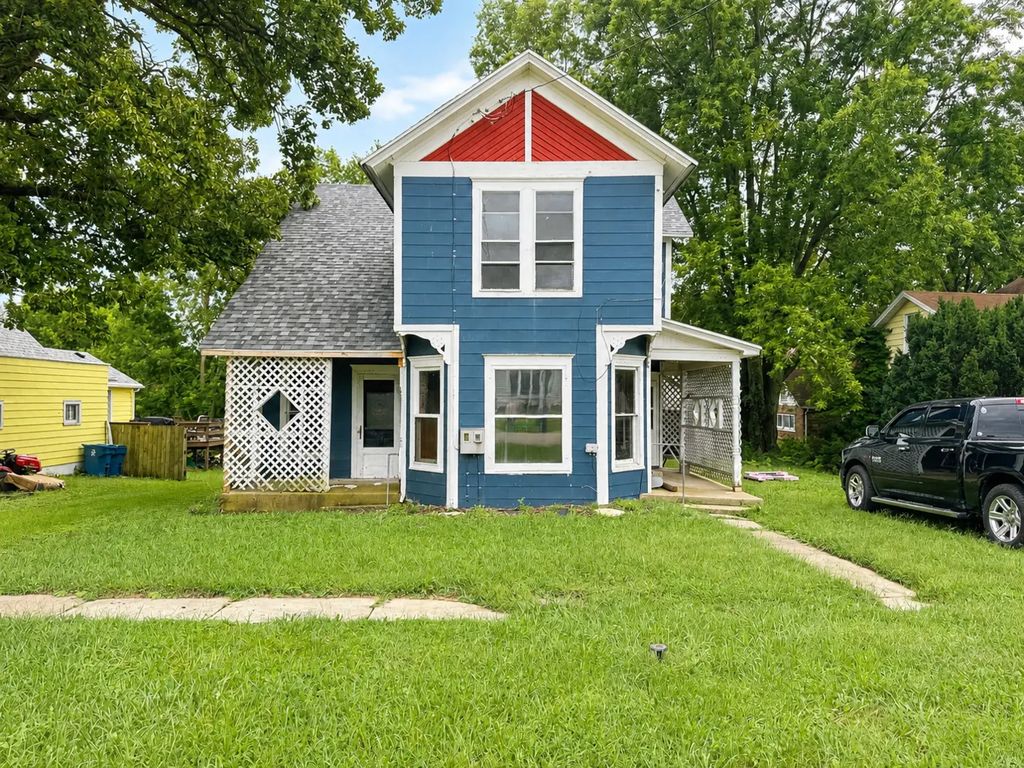320 Pontiac Street, Tonica