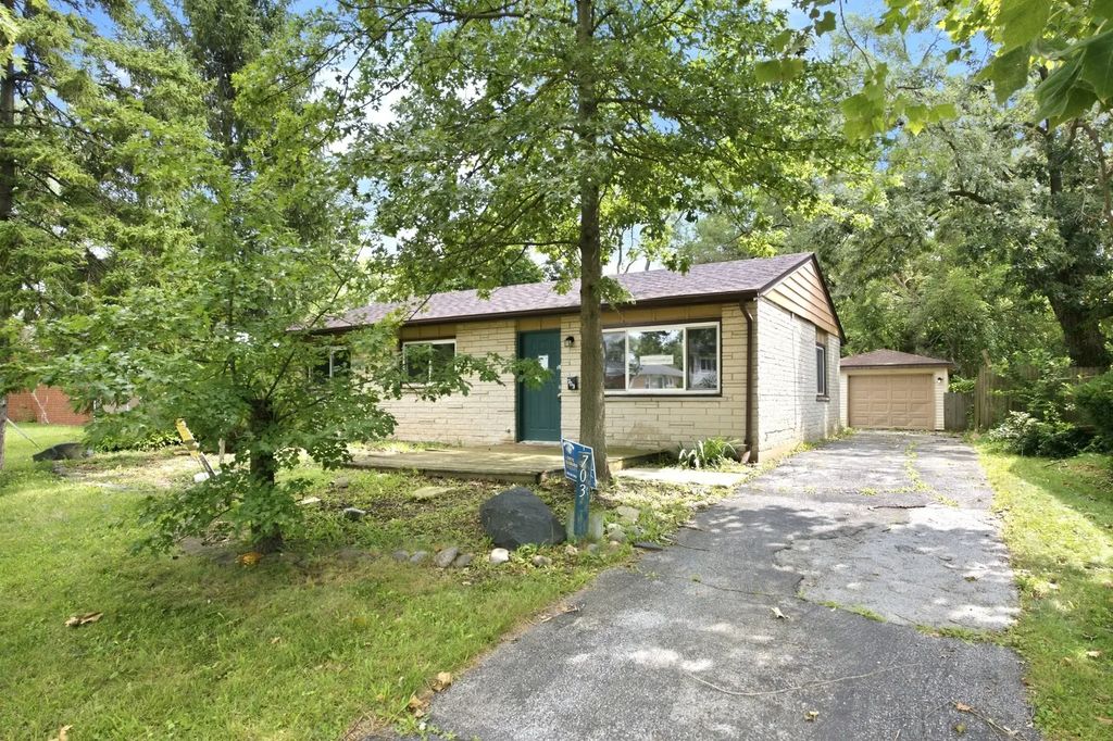 703 Circle Drive, University Park