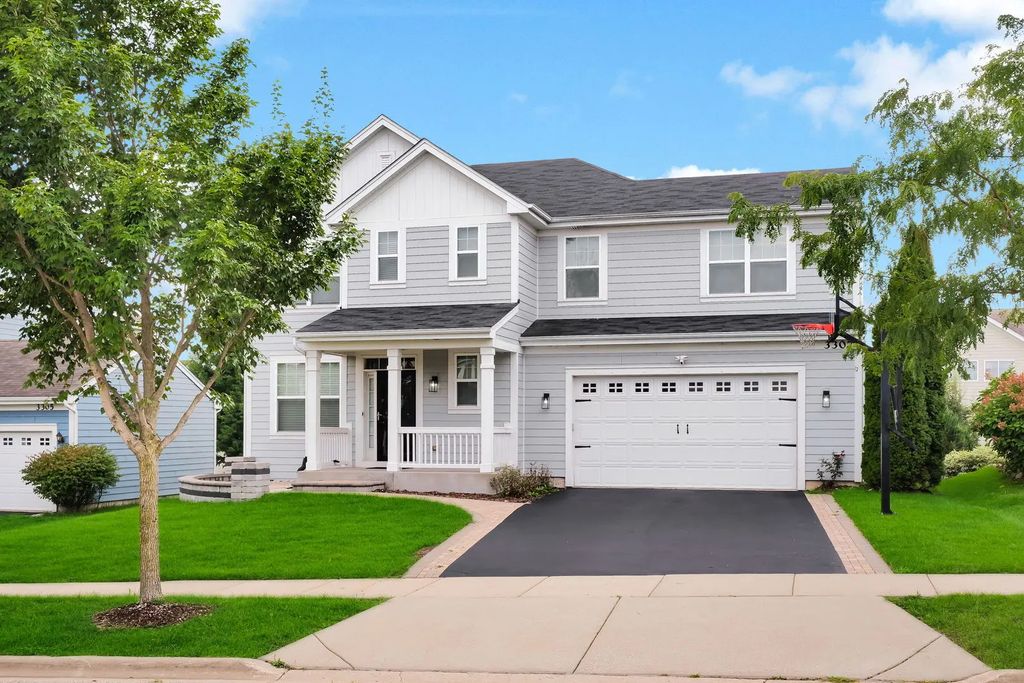 3307 Wanskuck Street, Elgin