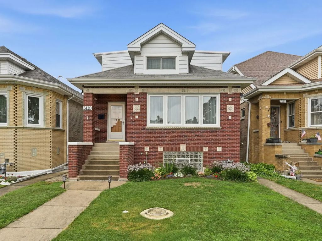 3110 N 76th Court, Elmwood Park