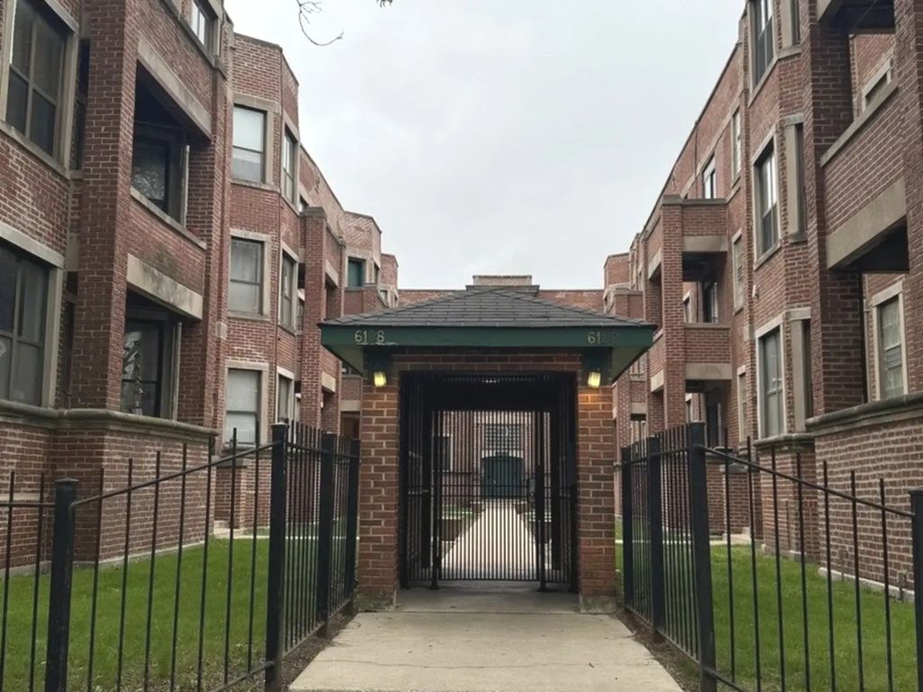 6104 S Dorchester Avenue 2n, Chicago