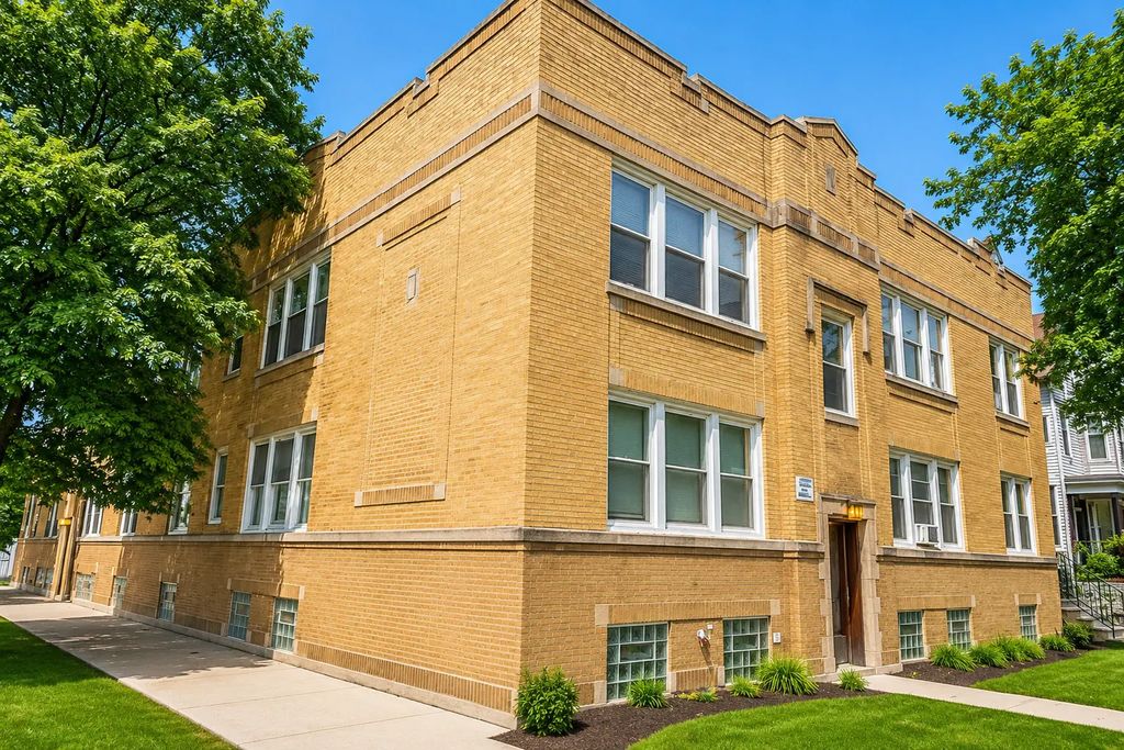 4860 W Byron Street 2e, Chicago