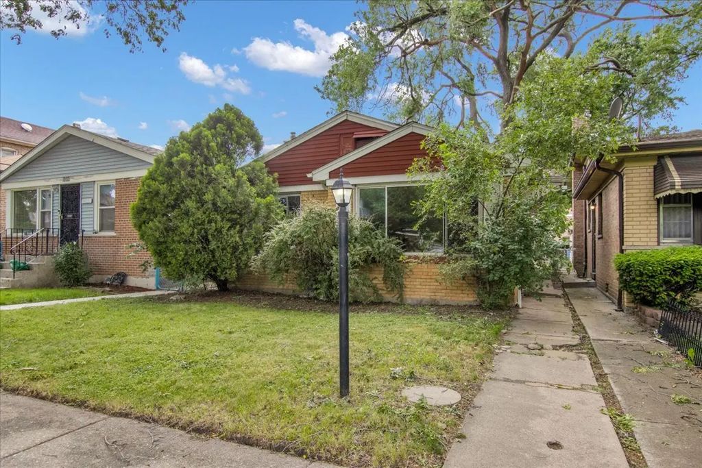 9302 S Rhodes Avenue, Chicago, 60619