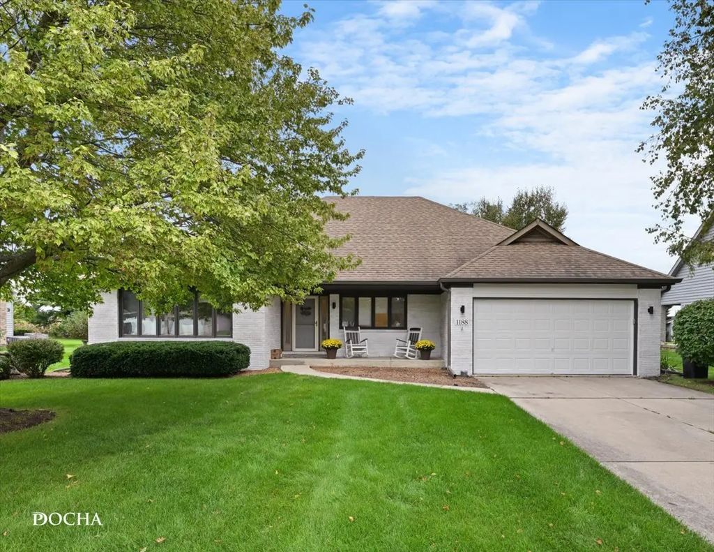 1188 Cindy Lane, Sandwich