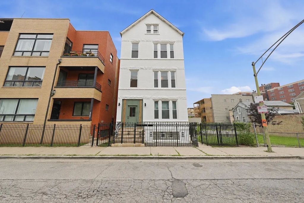 1514 W Fry Street 2, Chicago, 60642