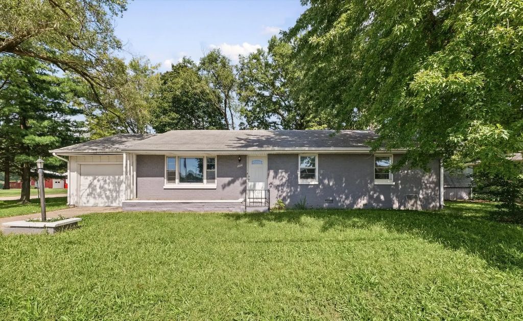 1606 W Kirby Avenue, Champaign