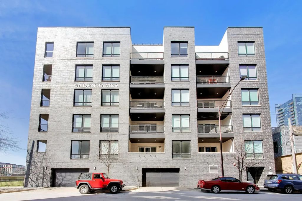 650 N Morgan Street 504, Chicago, 60642