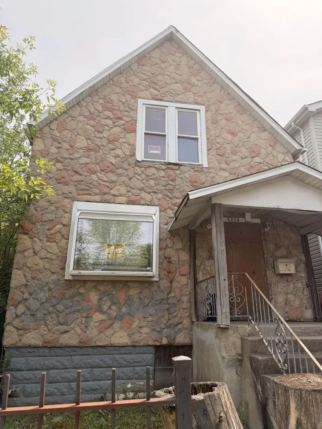 5009 W Chicago Avenue, Chicago, 60651