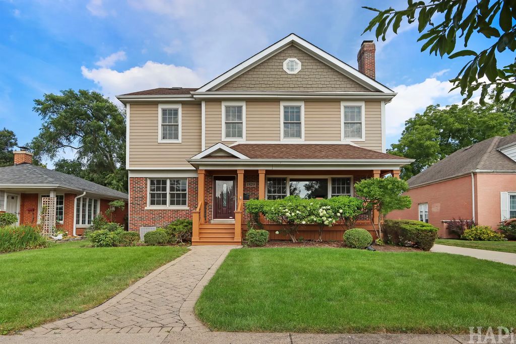 1829 S Crescent Avenue, Park Ridge