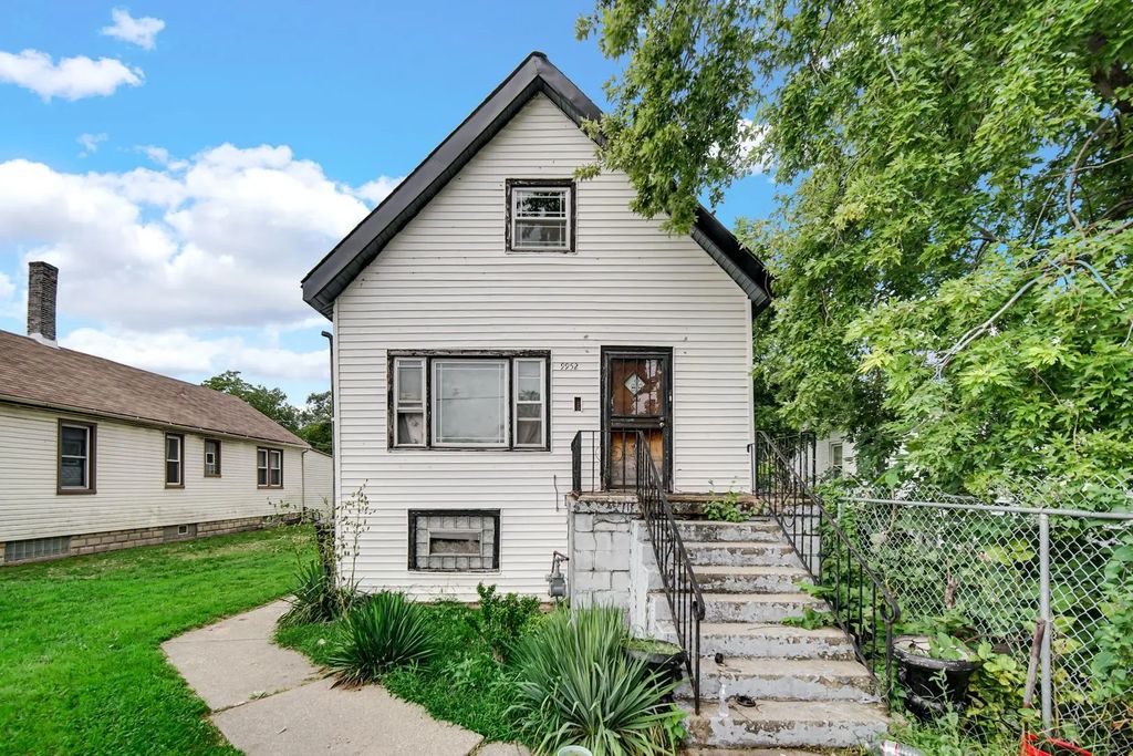 9952 S Vincennes Avenue, Chicago, 60643