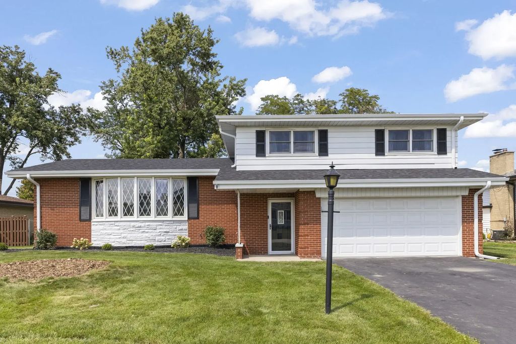 6120 W 129th Street, Palos Heights