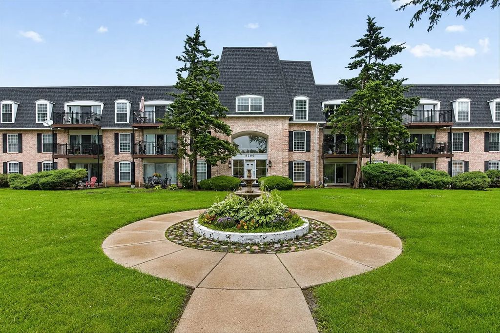 5200 Carriageway Drive 317, Rolling Meadows