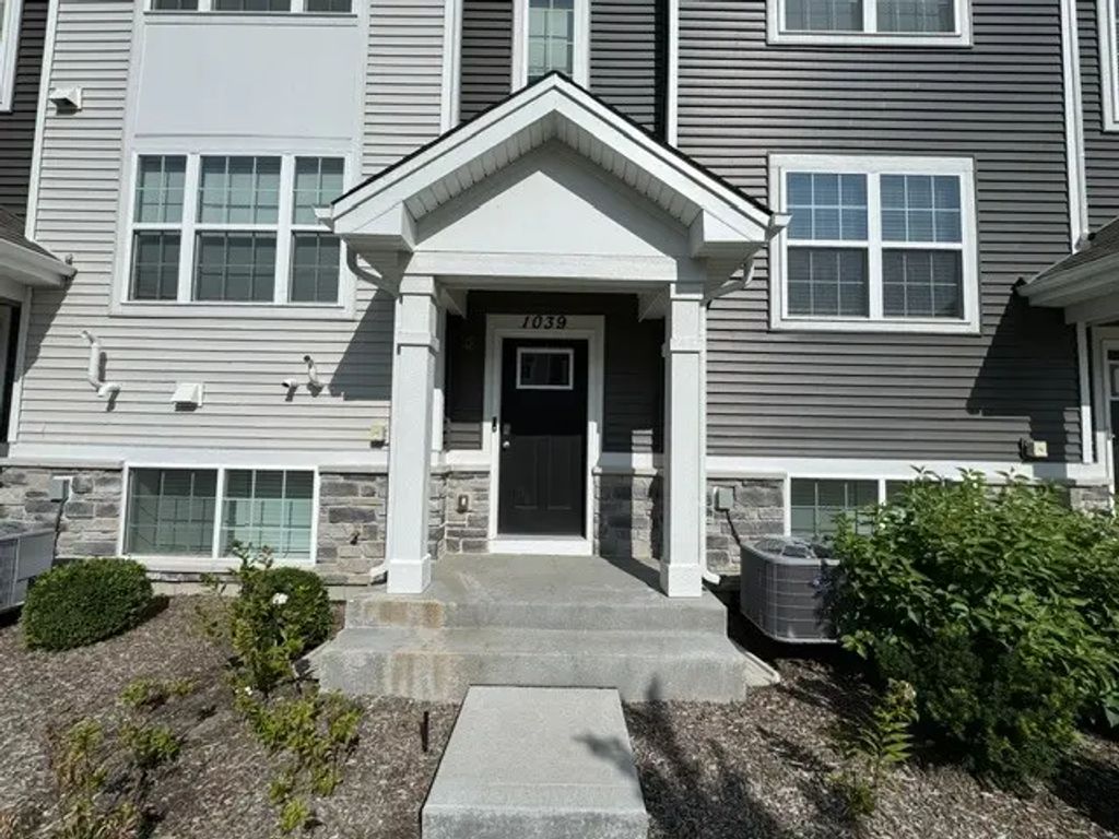 1039 Briar Glen Court, Hampshire
