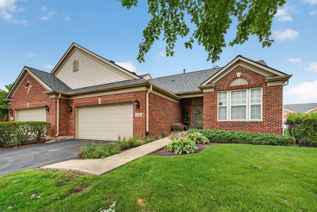 13266 Strandhill Drive, Orland Park