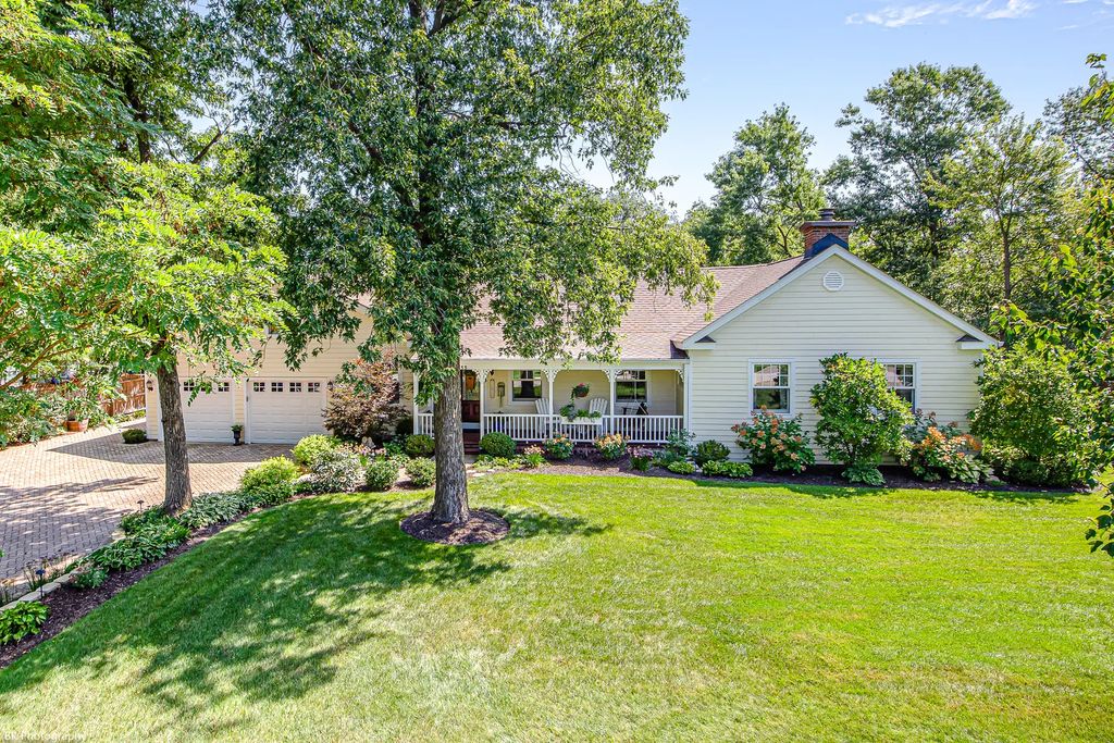 12513 S 76th Avenue, Palos Heights