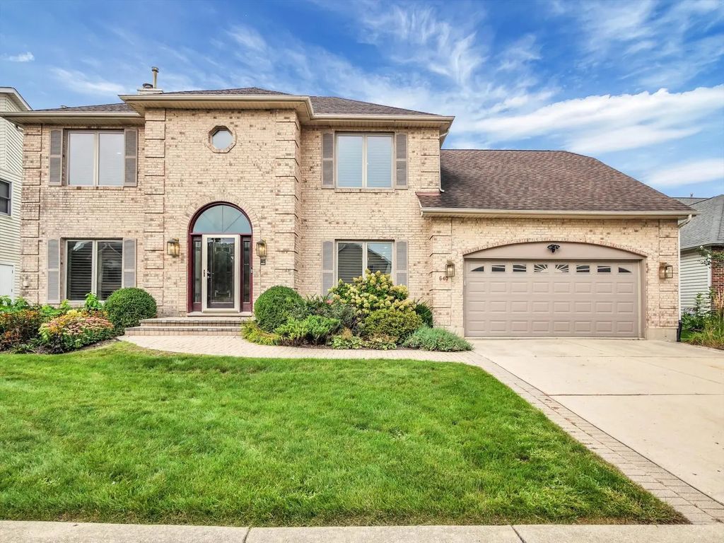 640 Downey Street, Hoffman Estates
