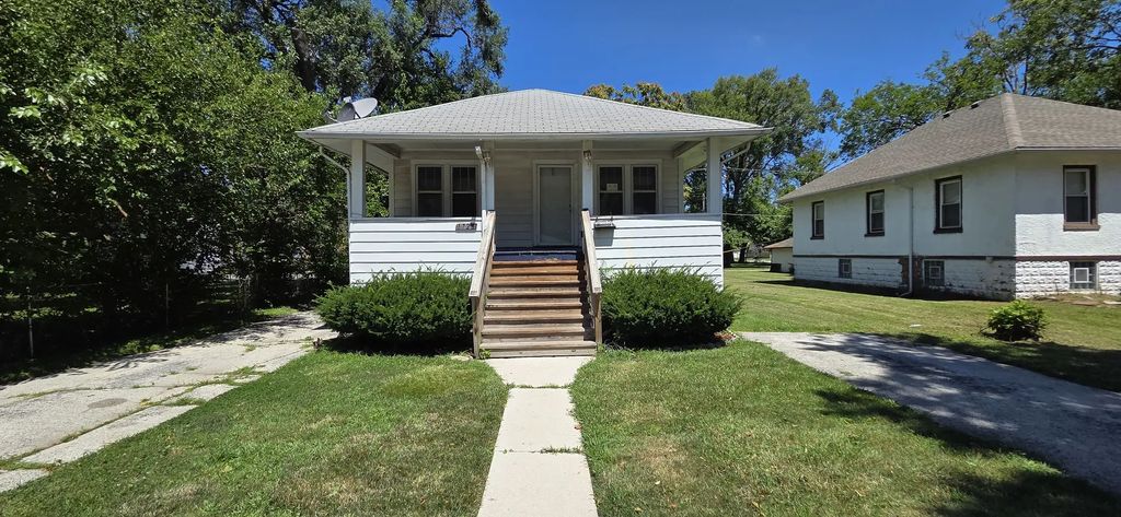 1728 169th Street, Hazel Crest