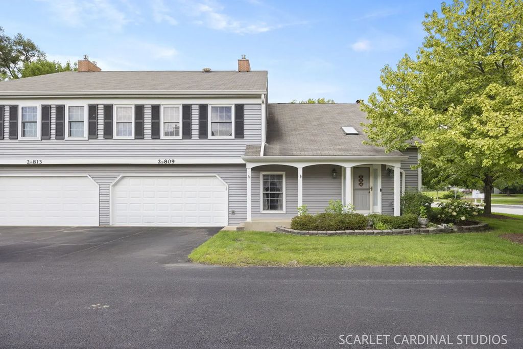 2s809 Grove Lane, Warrenville