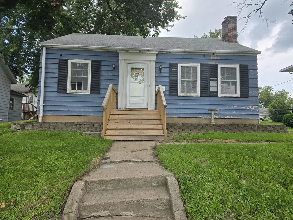 1015 10th Avenue, Fulton