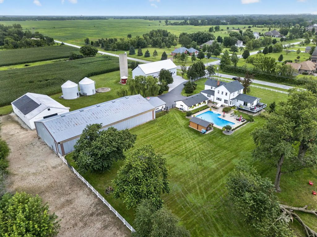 24608 S 88th Avenue, Frankfort